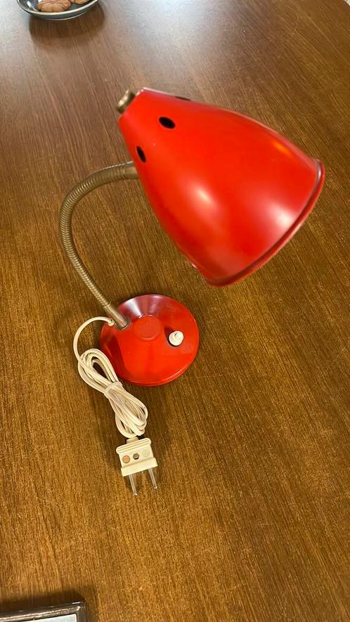 Hala Zeist - retro vintage bureaulamp rood. ( verkocht ), Huis en Inrichting, Lampen | Wandlampen, Gebruikt, Ophalen of Verzenden