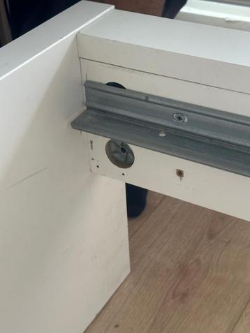 MALM ikea white bedframe - afbeelding 5 MALM ikea white bedframe - afbeelding 5
