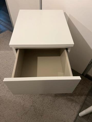 Malm ladekast met 3 lades - afbeelding 2 Malm ladekast met 3 lades - afbeelding 2