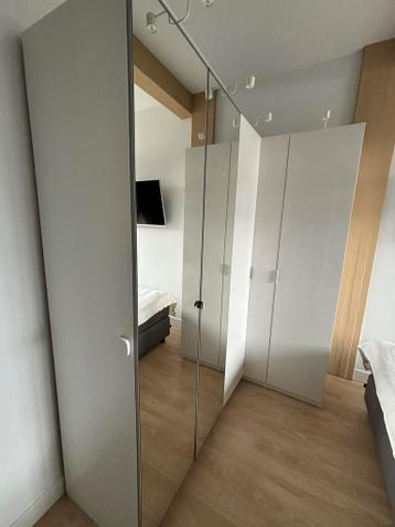 IKEA PAX combination corner wardrobe with mirror door - afbeelding 2 IKEA PAX combination corner wardrobe with mirror door - afbeelding 2