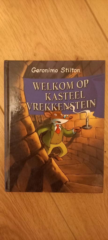 Geronimo Stilton - Welkom op kasteel Vrekkenstein, Boeken, Kinderboeken | Jeugd | onder 10 jaar, Zo goed als nieuw, Ophalen of Verzenden