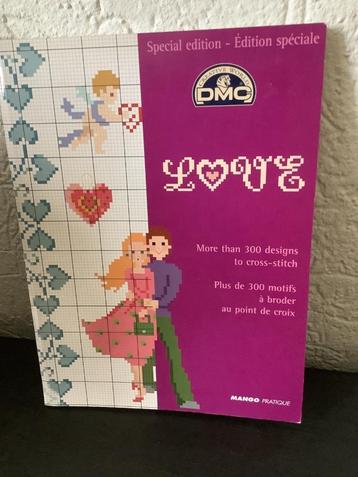DMC borduurboekje “ Love” 300 patroontjes 