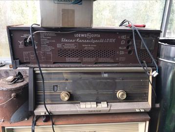 Vier oude buizenradio’s 