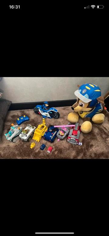 paw patrol      speelgoed +kleding