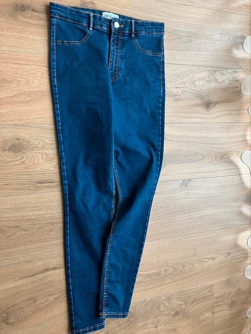 Zara taille spijkerbroek/Jeans, maat 40, Kleding | Dames, Spijkerbroeken en Jeans, Zo goed als nieuw, W30 - W32 (confectie 38/40)