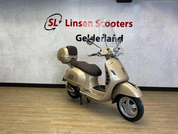 Vespa GTS 300cc i.e. Classic Beige 2021