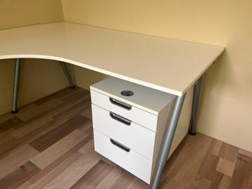 Ikea Galant hoek bureau - afbeelding 8 Ikea Galant hoek bureau - afbeelding 8
