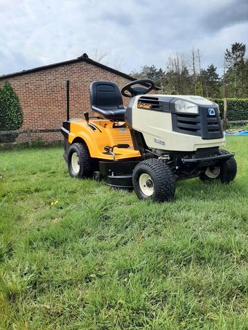 Cub cadet cc 715 HE