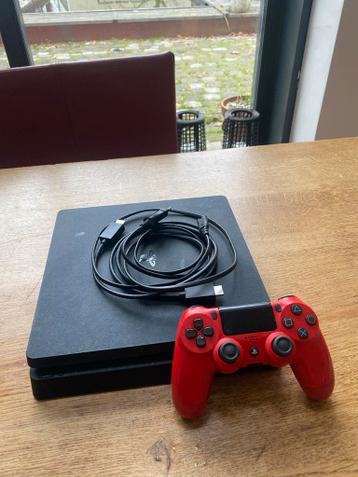 PlayStation 4 in goede staat met controller