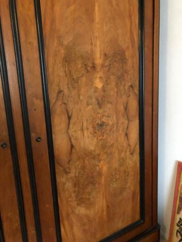 Grote, antieke, bijzondere kledingkast izgst - afbeelding 3 Grote, antieke, bijzondere kledingkast izgst - afbeelding 3