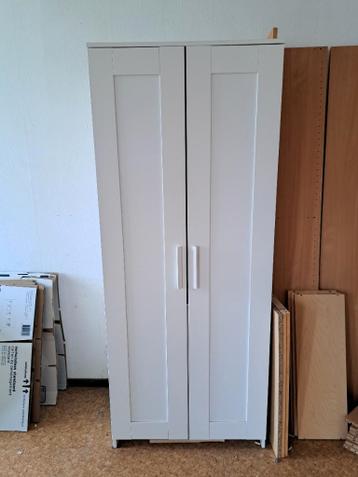 Ikea Brimnes kledingkast - gratis op te halen - afbeelding 2 Ikea Brimnes kledingkast - gratis op te halen - afbeelding 2