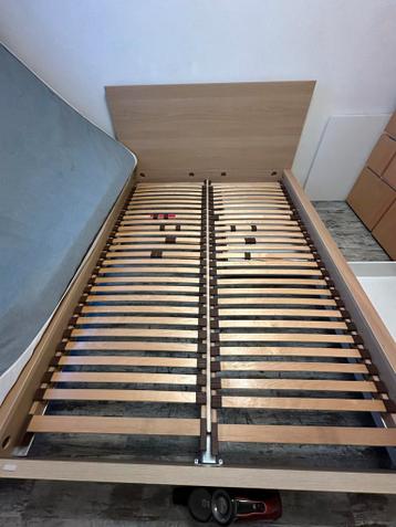 Ikea Malm bed 140x200 met lades en lattenbodem - afbeelding 1 Ikea Malm bed 140x200 met lades en lattenbodem - afbeelding 1