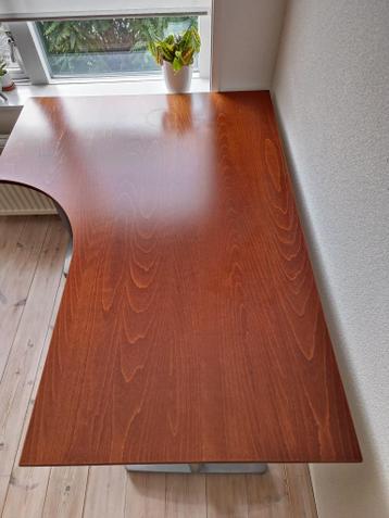 Bureau / hoekbureau van Ikea Galant - afbeelding 8 Bureau / hoekbureau van Ikea Galant - afbeelding 8