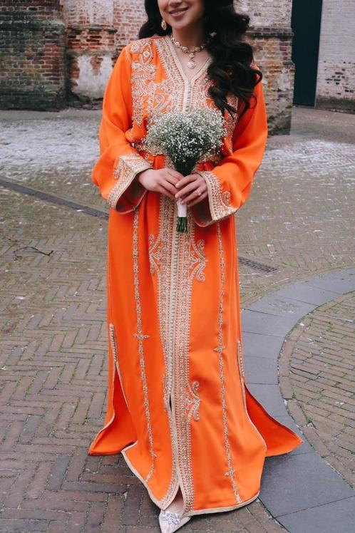 Marokkaanse jurk / takchita / gelegenheidsjurk / verloving /, Kleding | Dames, Jurken, Zo goed als nieuw, Maat 38/40 (M), Oranje