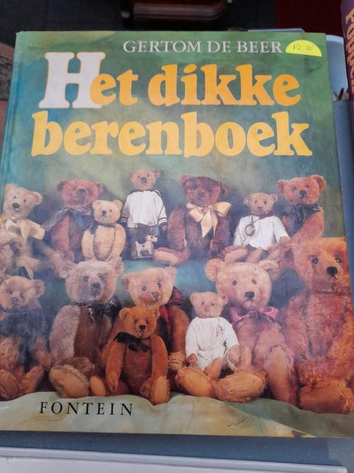 Het dikke beren boek, Verzamelen, Beren en Cherished Teddies, Zo goed als nieuw, Stoffen beer, Overige merken, Ophalen of Verzenden
