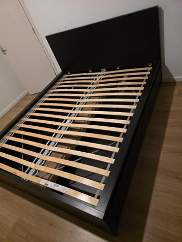 Ikea Malm zwart bedframe met lattenbodem - afbeelding 1 Ikea Malm zwart bedframe met lattenbodem - afbeelding 1