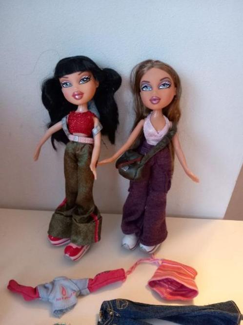Twee originele Bratz tienerpoppen Jade en Yasmin met kleding, Verzamelen, Poppen, Zo goed als nieuw, Fashion Doll, Ophalen of Verzenden