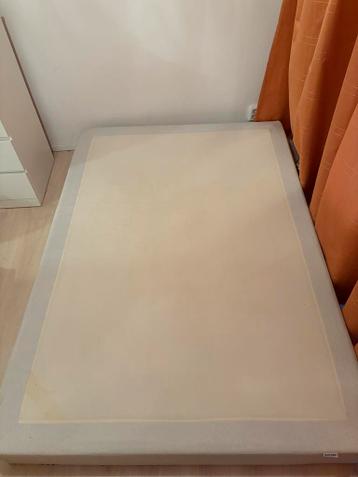 IKEA Sultan Bedframe + malfors mattress - afbeelding 2 IKEA Sultan Bedframe + malfors mattress - afbeelding 2