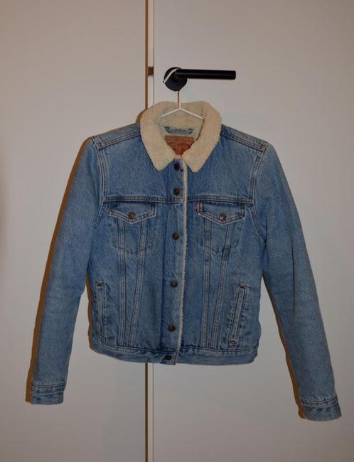 NIEUW: Blauwe Levi's sherpa trucker jas - maat S, Kleding | Dames, Jassen | Winter, Nieuw, Maat 36 (S), Blauw, Verzenden