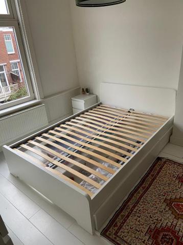IKEA ASKVOLL Bedframe - afbeelding 2 IKEA ASKVOLL Bedframe - afbeelding 2