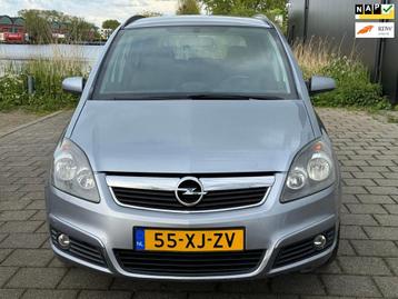 Opel Zafira 2.2 Temptationautomaat .2de eigenaar. 7 person.a