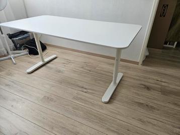 Ikea bureau groot model Bekant 160 x 80 cm - afbeelding 5 Ikea bureau groot model Bekant 160 x 80 cm - afbeelding 5