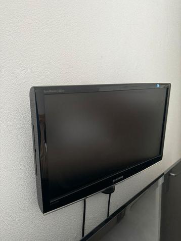 Samsung 2333HD LCD Monitor 23 inc 58 cm 