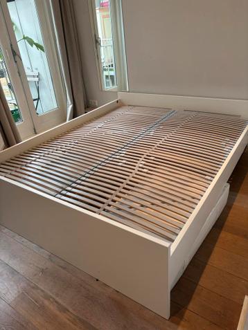IKEA Bedframe 160x200 - Tweepersoonsbed - afbeelding 4 IKEA Bedframe 160x200 - Tweepersoonsbed - afbeelding 4