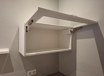 Ikea Metod Witte Bovenkast met Glazen Deur - Z.G.A.N. - afbeelding 2 Ikea Metod Witte Bovenkast met Glazen Deur - Z.G.A.N. - afbeelding 2