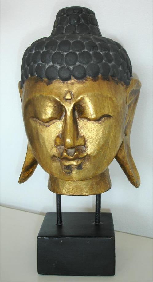 Boeddha hoofd op houten standaard 38 cm hoog incl. sokkel, Huis en Inrichting, Woonaccessoires | Boeddhabeelden, Zo goed als nieuw