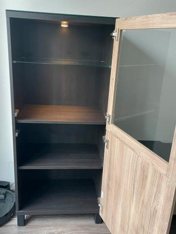 Tv meubel met vitrinekast Ikea Besta - afbeelding 5 Tv meubel met vitrinekast Ikea Besta - afbeelding 5