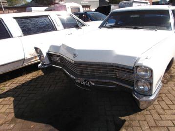 Cadillac Fleetwood limo 1967 Wit Lpg Apk vrij.
