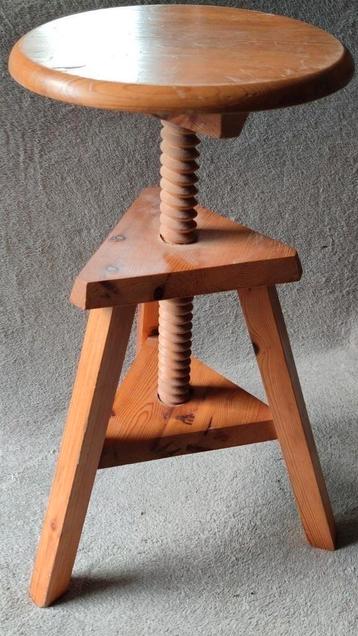 Vintage draaikruk, atelierkruk - hout - Hoogte 46>61cm