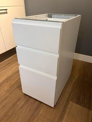 IKEA Metod Keukenkast 40x60x80 met Voxtorp lades - afbeelding 1 IKEA Metod Keukenkast 40x60x80 met Voxtorp lades - afbeelding 1