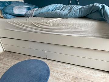 IKEA SLÄKT Bedframe met onderbed en opberger, wit, 90x200 cm - afbeelding 5 IKEA SLÄKT Bedframe met onderbed en opberger, wit, 90x200 cm - afbeelding 5