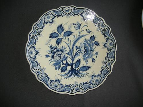 RAM Delfts blauw bord met bloemdecor, Antiek en Kunst, Antiek | Servies los, Ophalen of Verzenden