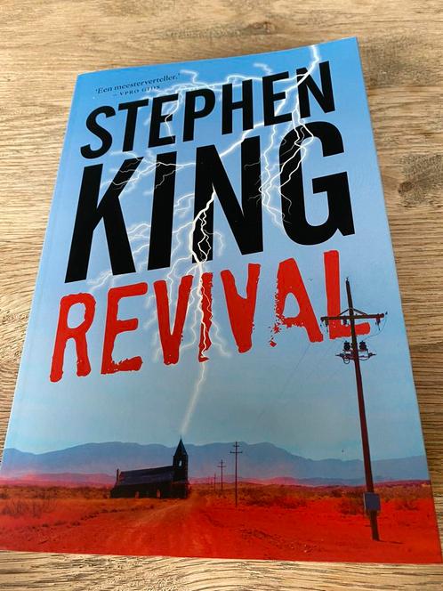 Stephen King - Revival, Boeken, Thrillers, Zo goed als nieuw, Amerika, Ophalen of Verzenden