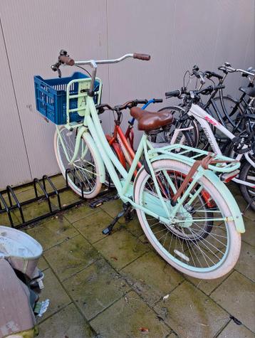 Altec Urban Transportfiets 28 inch 57cm met Krat!