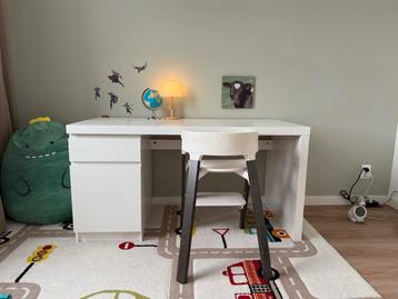 Malm Bureau - Wit - afbeelding 2 Malm Bureau - Wit - afbeelding 2