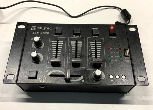 Skytec STM-3020 Mixer, Muziek en Instrumenten, Mengpanelen, Zo goed als nieuw, Minder dan 5 kanalen, Microfooningang, Ophalen of Verzenden