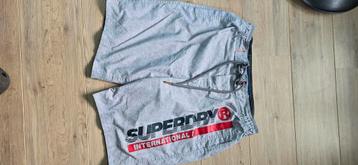 superdry korte broek maat L