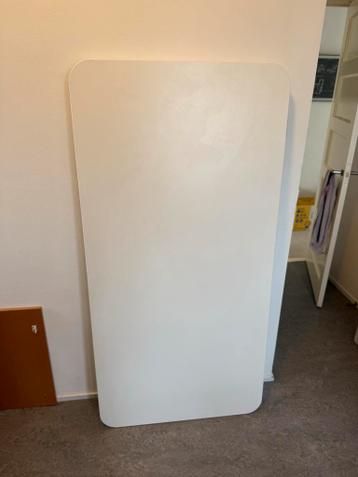 IKEA BEKANT Zit-Sta Bureau 160x80 Elektrisch - afbeelding 2 IKEA BEKANT Zit-Sta Bureau 160x80 Elektrisch - afbeelding 2