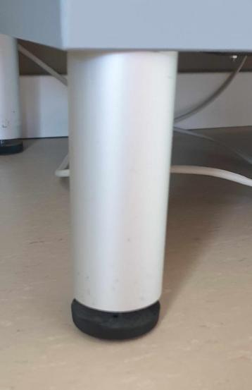 IKEA Effektiv kast met openslaande deurtjes - afbeelding 5 IKEA Effektiv kast met openslaande deurtjes - afbeelding 5