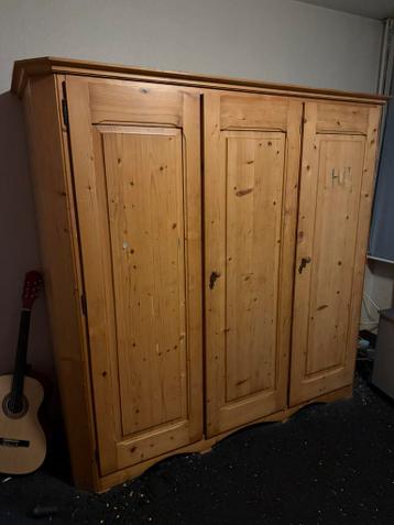 Houten kast | gratis ophalen! - afbeelding 1 Houten kast | gratis ophalen! - afbeelding 1