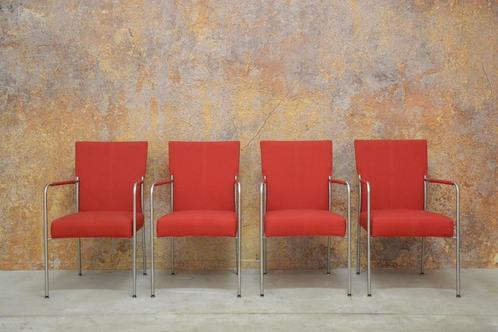 ZGANieuw! 4 rode stoffen Bert Plantagie Style design stoelen, Huis en Inrichting, Stoelen, Zo goed als nieuw, Vier, Metaal, Stof