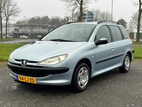 Peugeot 206SW 1.4 X-line ELEK PAKKET/TREKHAAK/CENTR. DEURVER, Auto's, Peugeot, Particulier, Benzine, C, Origineel Nederlands, Zilver of Grijs