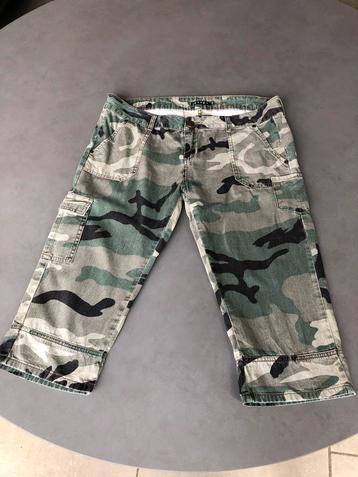 Groene Jette camouflage broek, maat 40