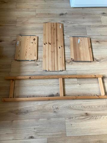 Ikea Ivar Onderdelen - zijpaneel en planken - afbeelding 1 Ikea Ivar Onderdelen - zijpaneel en planken - afbeelding 1