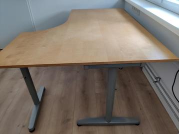 MOET WEG IKEA Galant beuken Hoekbureau 160x120x80x60cm - afbeelding 4 MOET WEG IKEA Galant beuken Hoekbureau 160x120x80x60cm - afbeelding 4
