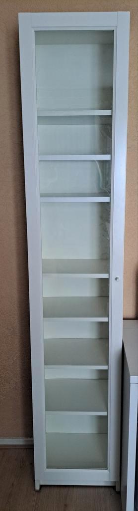 Ikea BILLY / OXBERG
Boekenkast met vitrinedeur, wit/glas - afbeelding 1 Ikea BILLY / OXBERG
Boekenkast met vitrinedeur, wit/glas - afbeelding 1